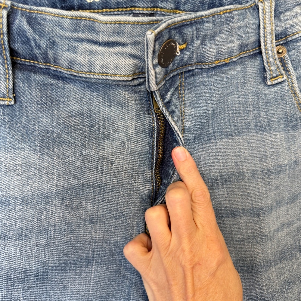 Universal Thread | Plus Size Factory Distressed F… - image 5